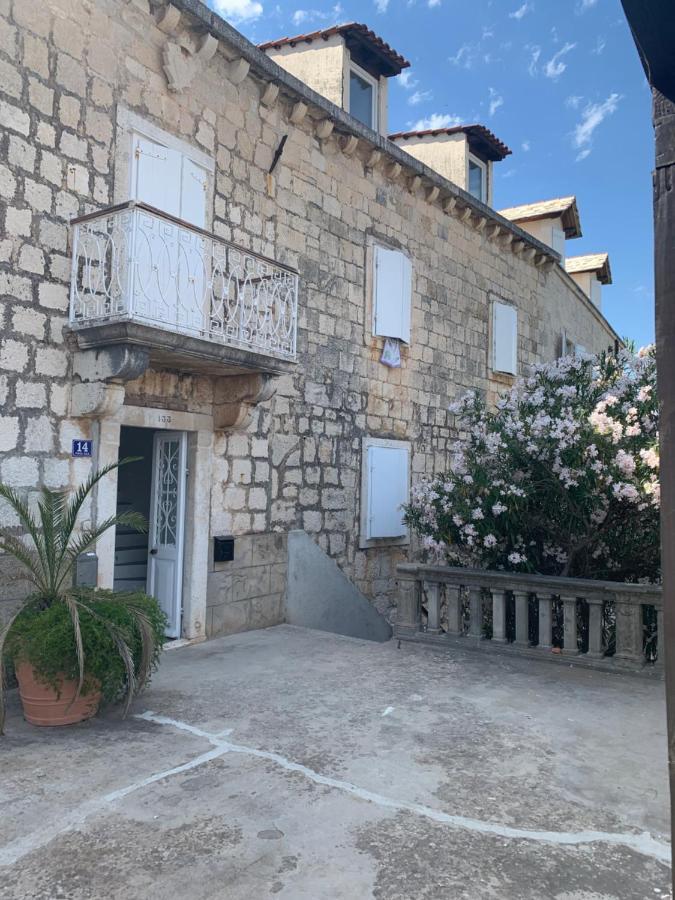 Apartmani Stones Sutivan I Exterior foto